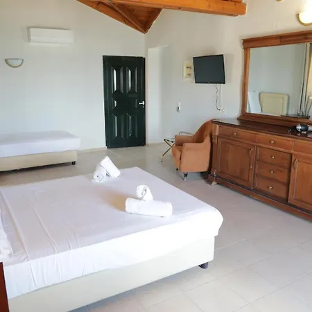 Diogenis Blue Palace Hotel 4*