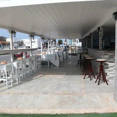 Diogenis Blue Palace Ξενοδοχείο Γούβες