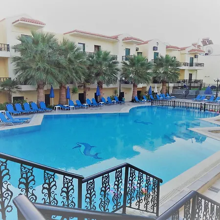 Diogenis Blue Palace Gouves